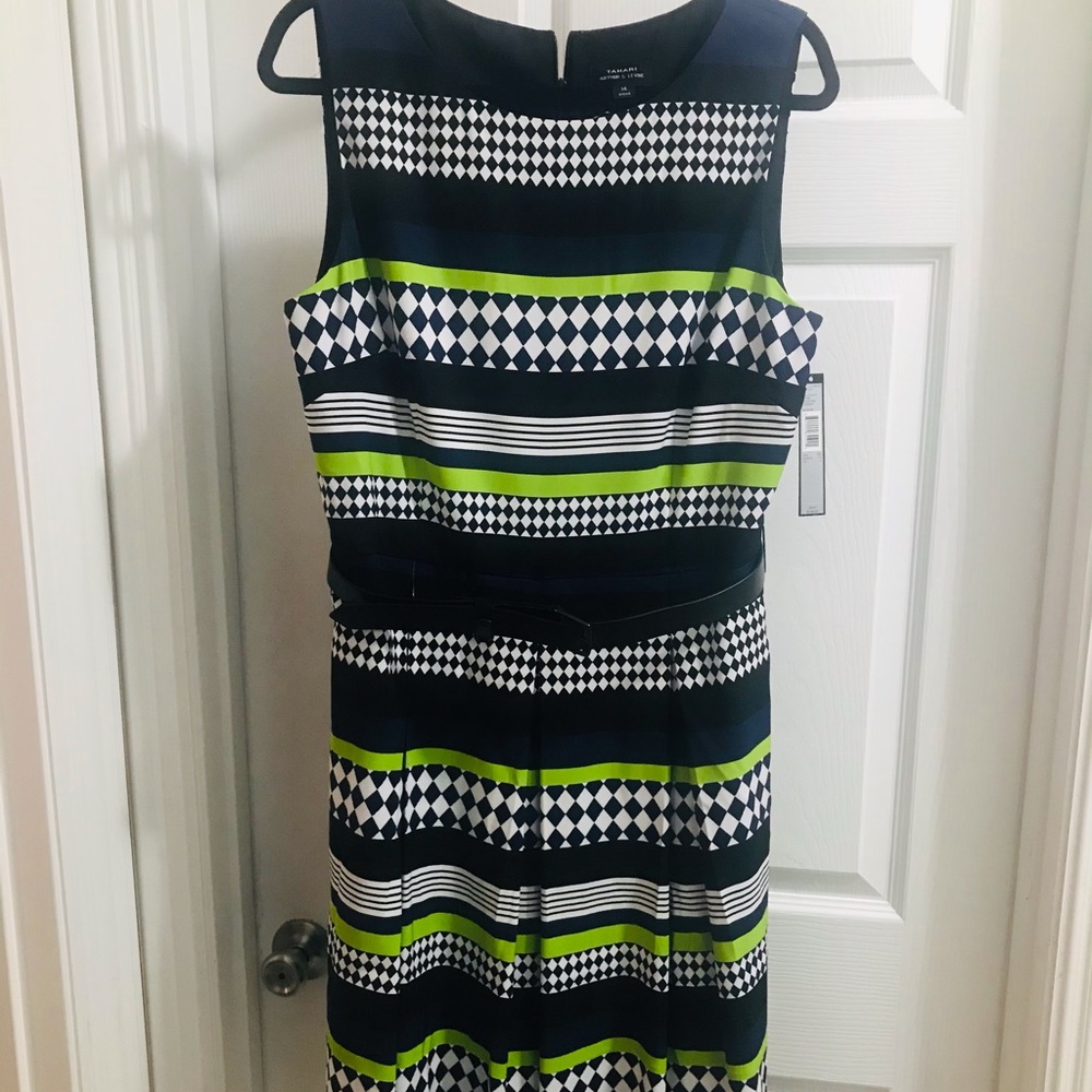 Brand New Tahari Dress Sz 14